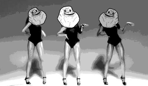 Imagem animada do videoclip da Beyoncé mas com a cara do meme Forever Alone